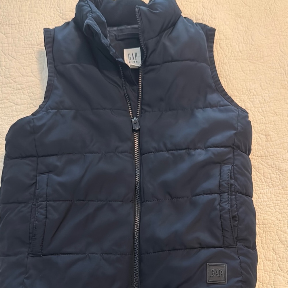 GAP Navy Puffer Vest